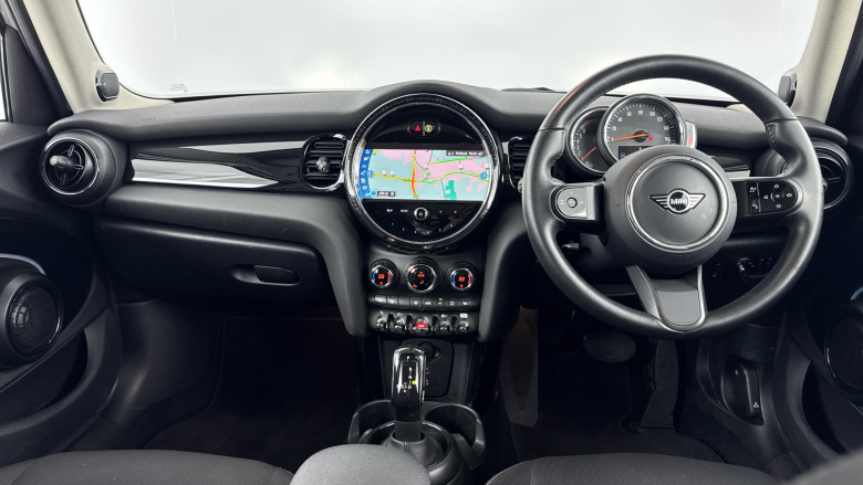 MINI Hatchback 1.5 Cooper Classic 5dr Auto Petrol Hatchback